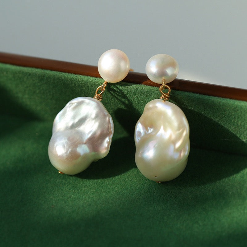 Baroque Pearl Earring