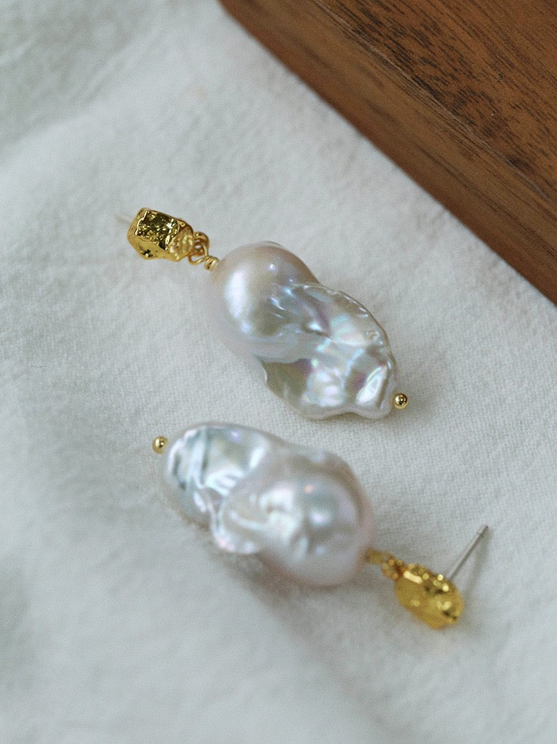 BJ012 Baroque Pearl Earrings | Forever in Bloom